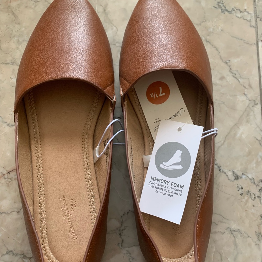 Brand New. With Tags. Universal Thread. Memory Foam. Size 7.5.